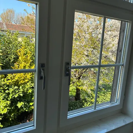 Comfortable Charming House Near The River Basel